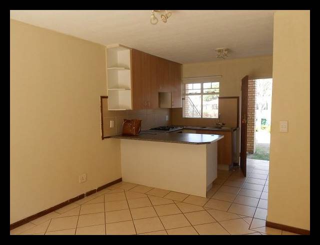 2 BEDROOM PROPERTY TO RENT IN KARENPARK
